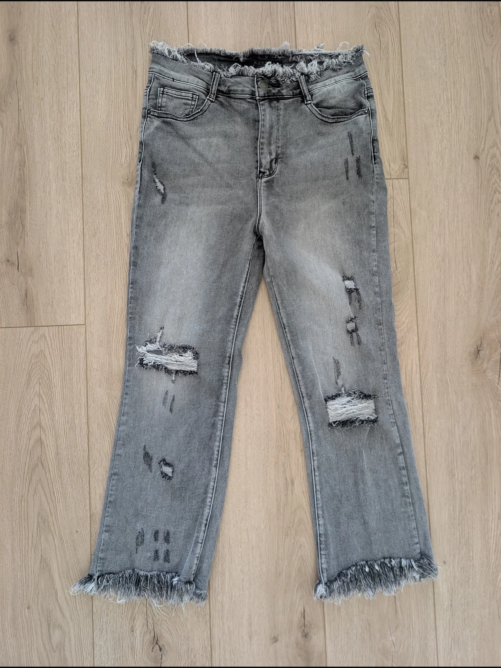 RISEN High Rise Distressed Gray Jeans Frayed Waist Raw Hem Size 29
